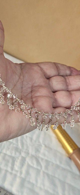 Collar de plata con cristales