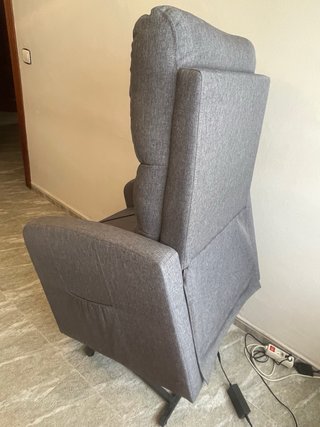 Sillón elevador eléctrico gris nuevo