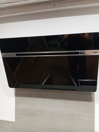Campana extractora negra moderna