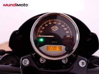 HARLEY DAVIDSON STREET ROD 750 ABS