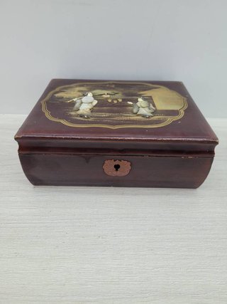 CAJA O JOYERO ORIENTAL