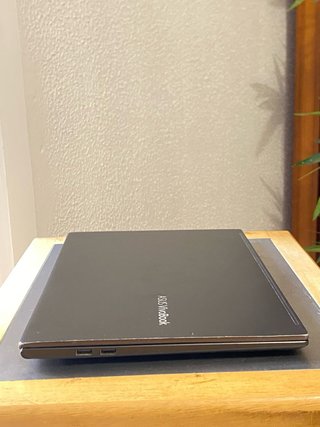 ASUS VivoBook 15 Ryzen 7 · 12GB · SSD 512GB