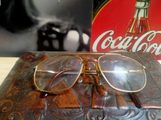 Gafas Lacoste Vintage Montura Marrón y Dorada
