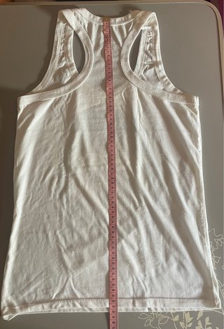 Camiseta tirantes chica con estampado