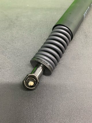 AMORTIGUADOR MALETA PORTON TRASERO PORSCHE CAYENNE
