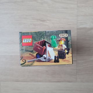 LEGO Adventurers 5903 Dino Island Johnny Thunder