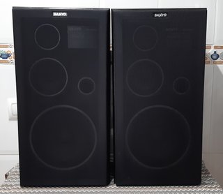 Altavoces Sanyo