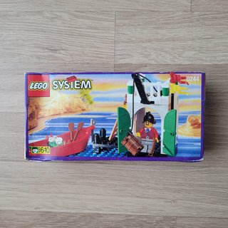 LEGO System 6244 Pirates Armada Sentry