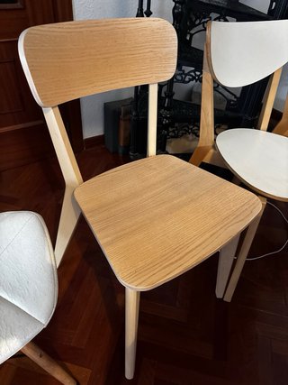 Mesa redonda madera Ikea Lisabo y 5 sillas
