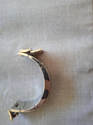 Reloj Guess Mujer Plata y Negro