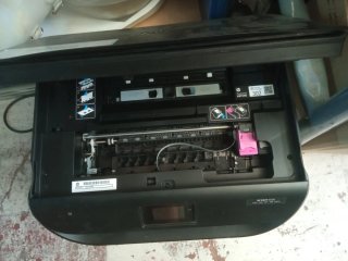 Impresora HP Envy 4526 All-in-One( Urgent)