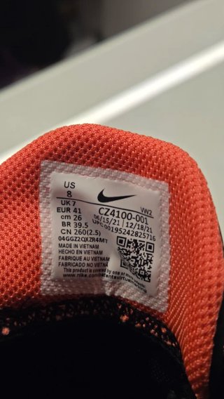 Nike Kyrie Flytrap V Talla 41 Baloncesto