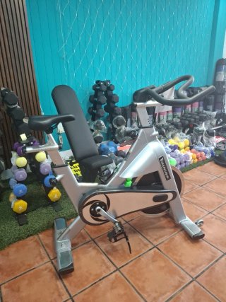 Coppia di manubri da 5 kg nuovi