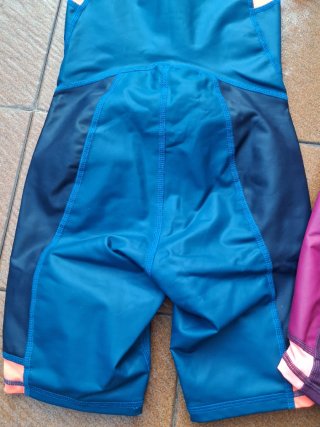 2 neoprenos piscina Talla 5-6 Años Decathlon