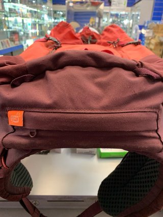 Mochila Quechua 20L Trekking Roja/Morada