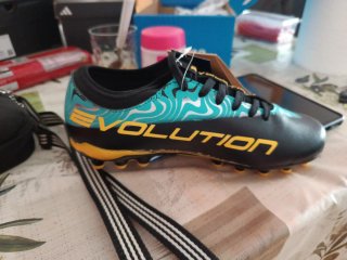 Botas de fútbol Joma Evolution Nuevas