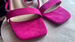 Tacones Fucsia Brillantes