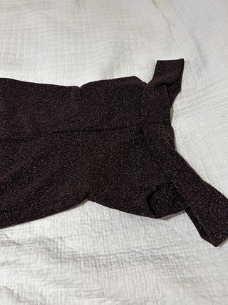 Vestido de fiesta morado y plateado