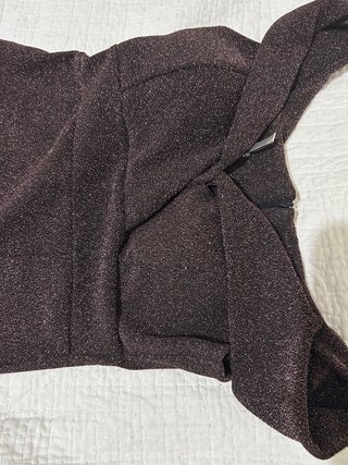 Vestido de fiesta morado y plateado