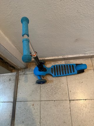 Patinete infantil 3 ruedas azul y naranja