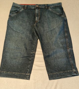 Pantalón Corto Vaquero Azul. Talla 50