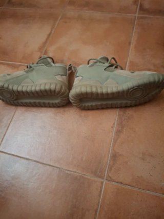 Adidas Tubular Beige/Arena - Poco Uso