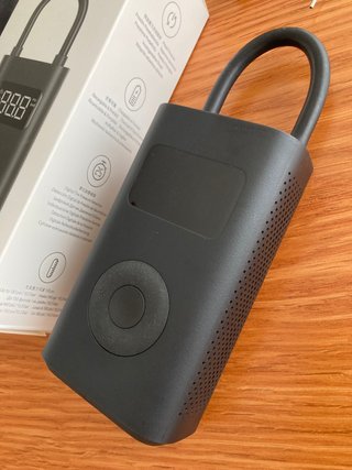 Xiaomi Compresor Aire Portátil Eléctrico Mini