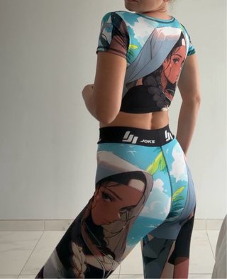 Conjunto deportivo anime JOKS top y leggings
