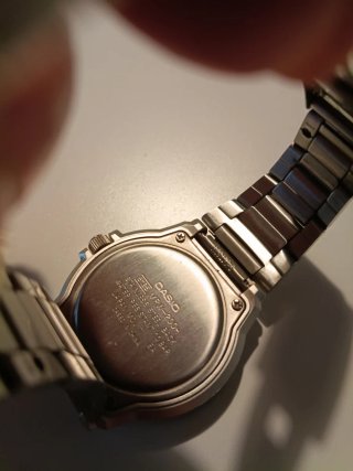 Reloj Casio Hombre Negro y Plateado