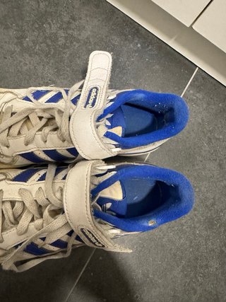 Zapatillas Adidas Blancas y Azules