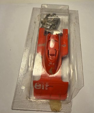Scalextric Tyrrell P34 + Regalo