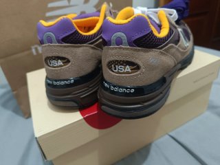New Balance 993 Made in USA Marrón Púrpura