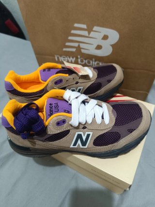 New Balance 993 Made in USA Marrón Púrpura