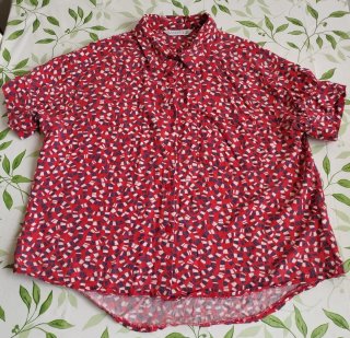 Camisa geométrica Compañía Fantástica. Talla S