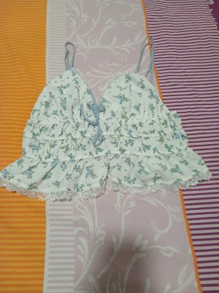 Blusa tirantes floral M
