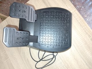 Volante Thrustmaster T80 Ferrari 488 GTB