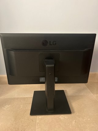 Monitor LG Nero