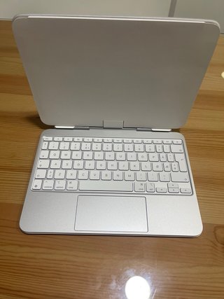 Teclado Magic Keyboard Apple Ipad pro 11” (M4/M5)