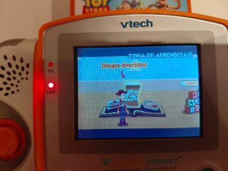 Consola portátil + 35 Cartuchos de juegos Vtech