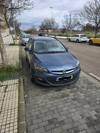 Opel Astra 2013