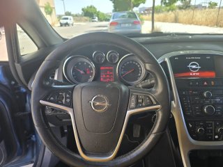 Opel Astra 2013