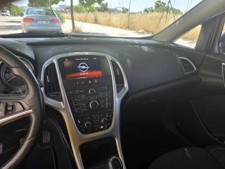 Opel Astra 2013