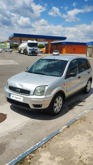 Ford Fusion 2005