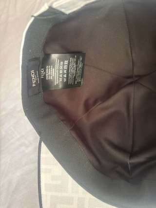 Liquidacion Gorras Gucci y Fendi
