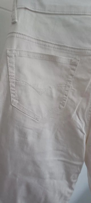 Pantalón blanco
