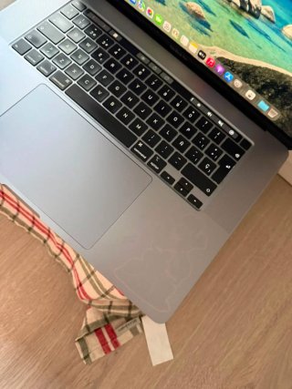 MacBook Pro 16'' 2019 i9/32/1TB TOP DI GAMMA