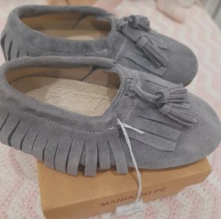 Sapatos Cinza Novos Tamanho 28