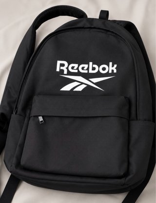 Mochila Reebok Negra nueva con etiquetas