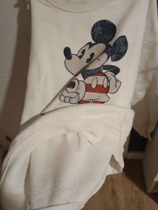 Sudadera Mickey Mouse Stradivarius Talla S