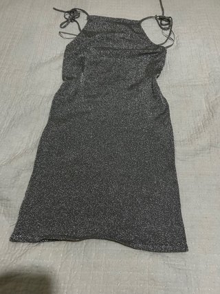 Vestido metalizado plateado